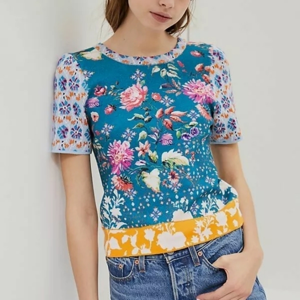 Anthropologie Teal Floral Short-Sleeve Knit Top with Yellow Band